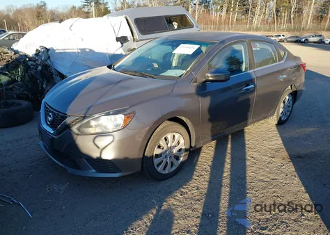 2018 Nissan Sentra S z USA, uszkodzony, nr VIN 3N1AB7AP3JY248546